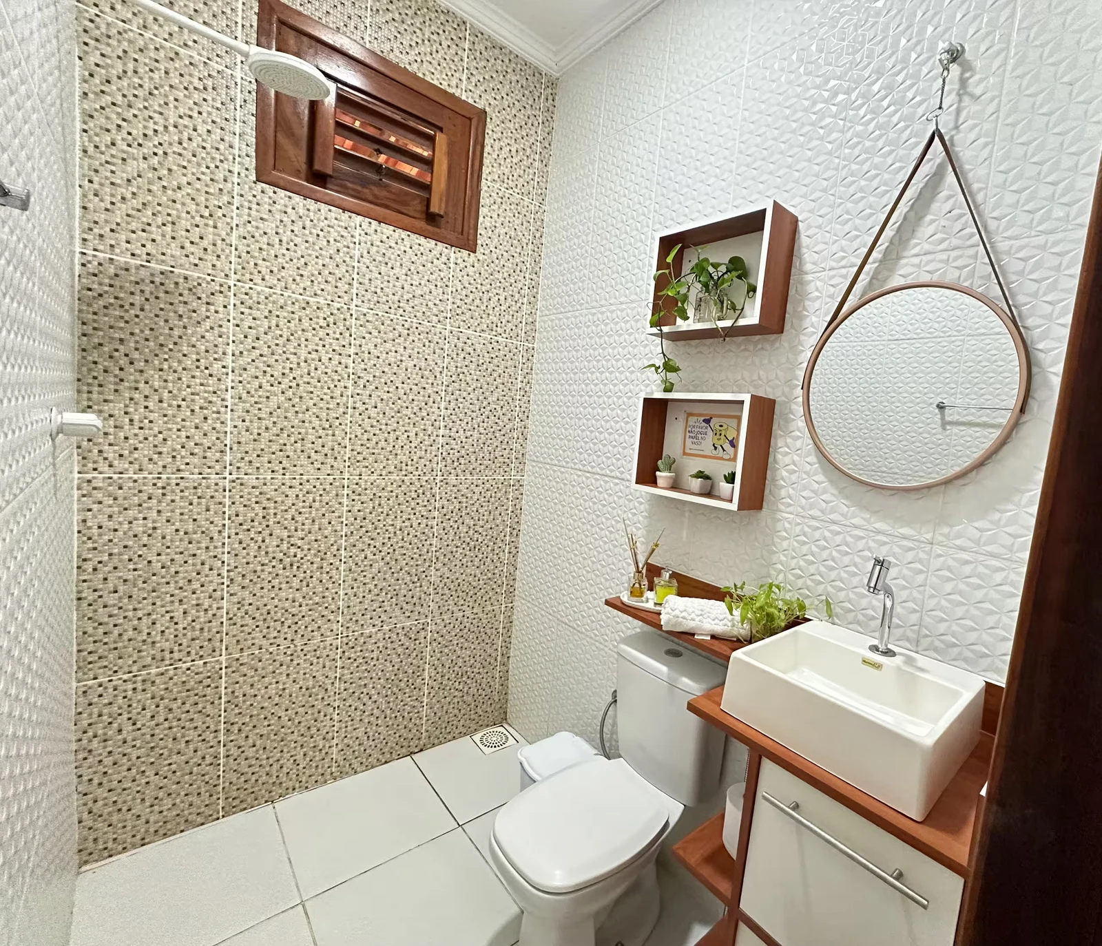 Banheiro com box, casa em Jericoacoara