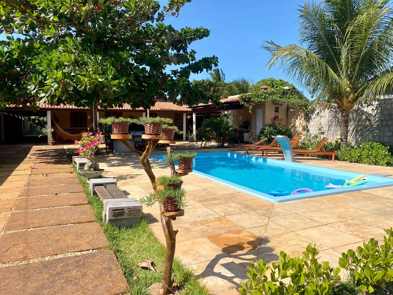 Piscina e jardim, casa em Jericoacoara